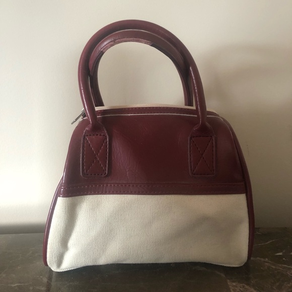 mini puma bag💜 - Picture 4 of 4